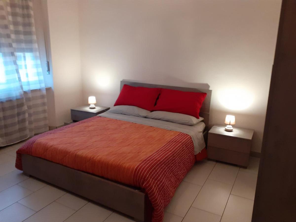 La Casa Di Luca Apartment Asti Luaran gambar