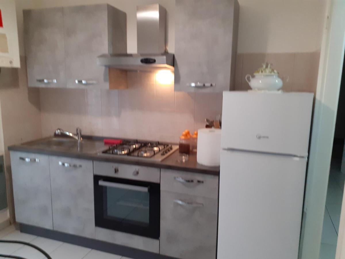 La Casa Di Luca Apartment Asti Luaran gambar